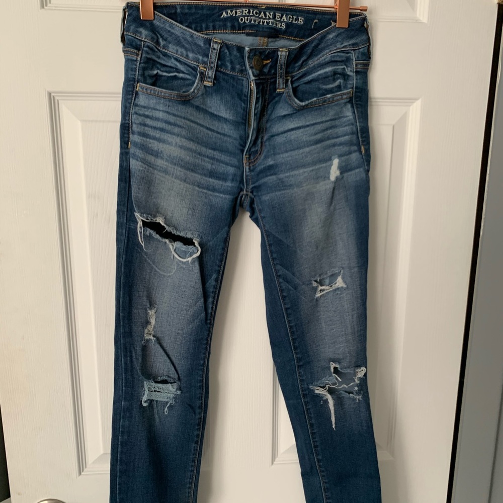 American Eagle Distressed Jeans